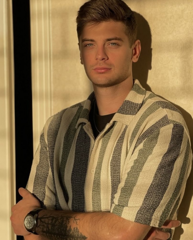 Hakim model