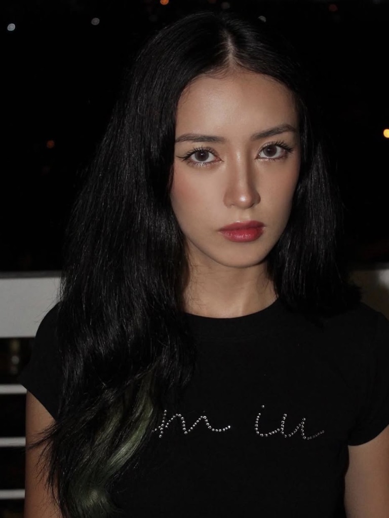 Yana model