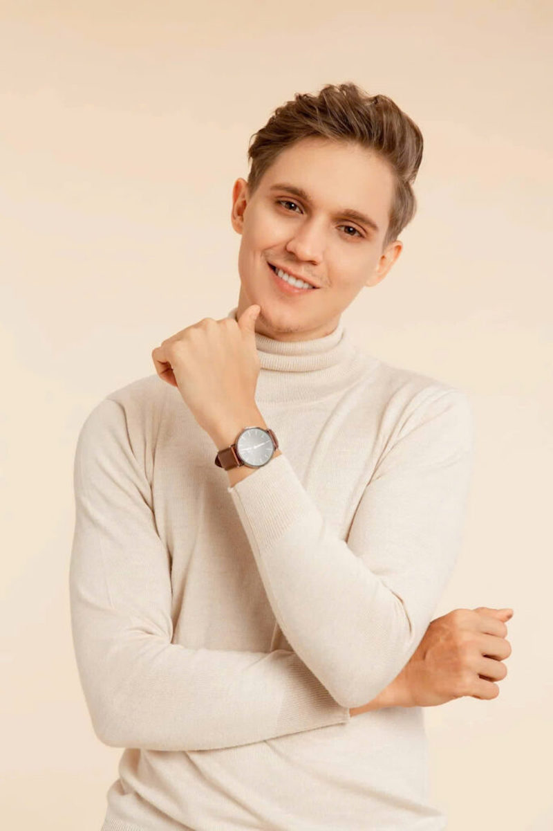 Booking người mẫu Tây nam với giá tốt tại Emoii